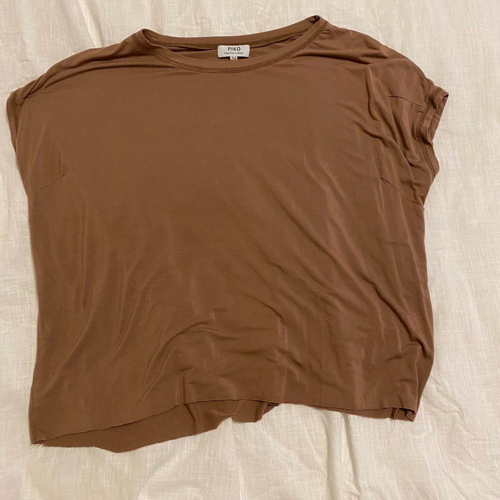 Women’s tops